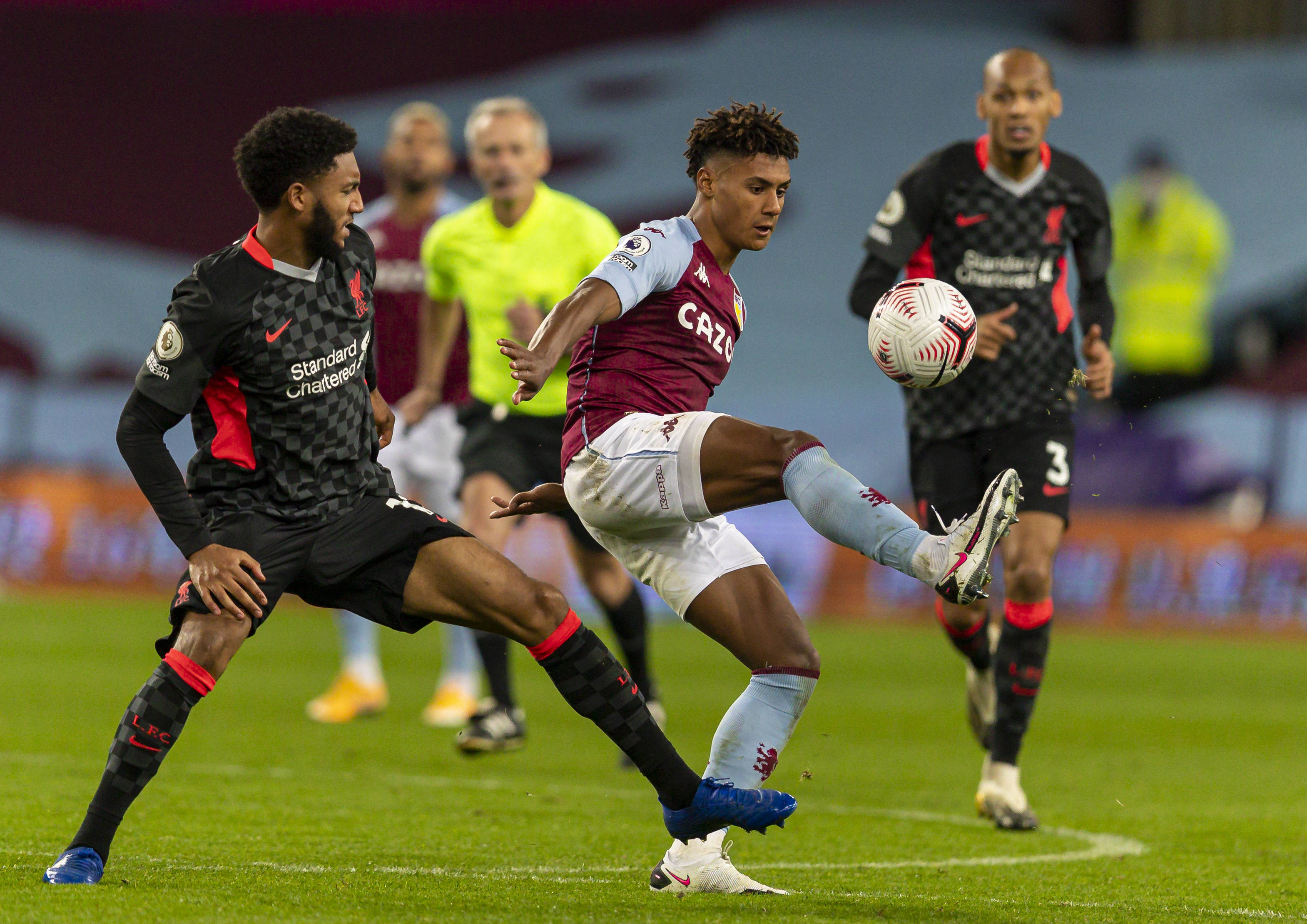 成为焦点 成为焦点